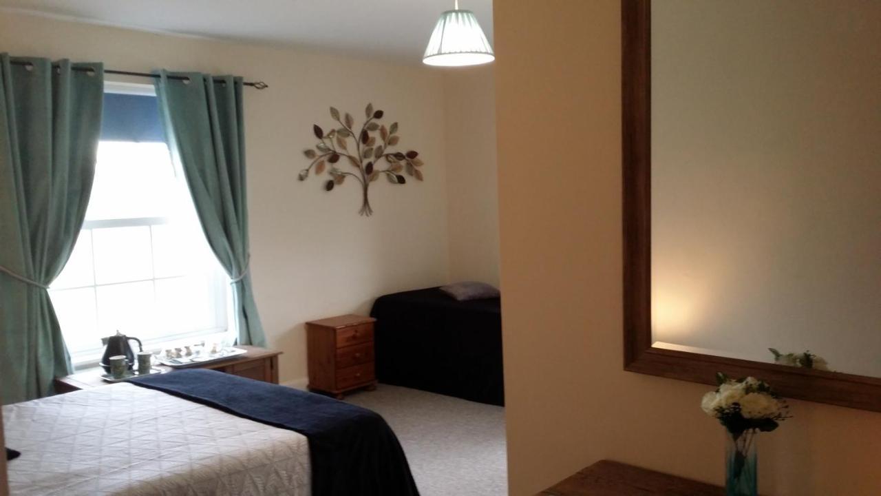 Riverbank Guest House Wiggenhall Saint Germans Eksteriør bilde
